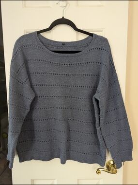 Classic Open-Knit Crewneck Sweater - Dusty Blue